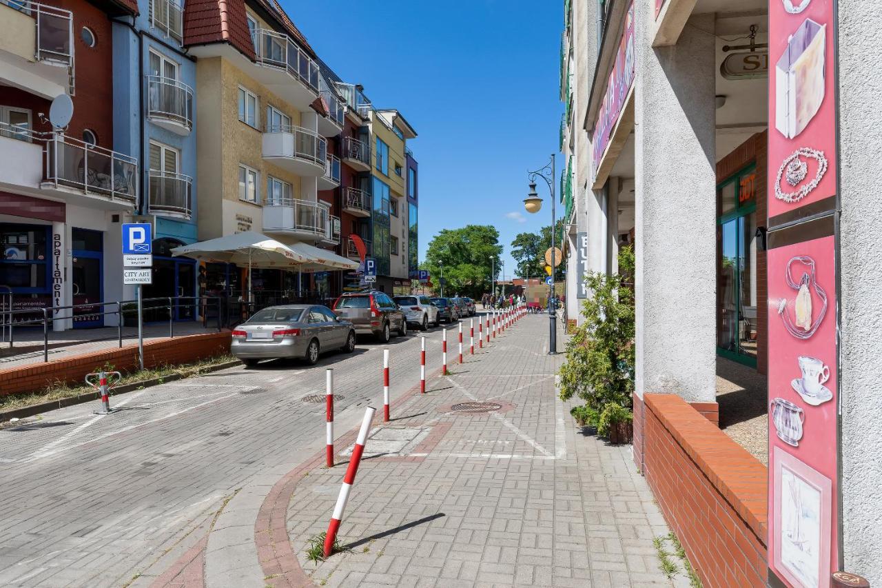 Port Kolobrzeg Cicha Street By Jantar Apartamenty Kołobrzeg Exterior foto